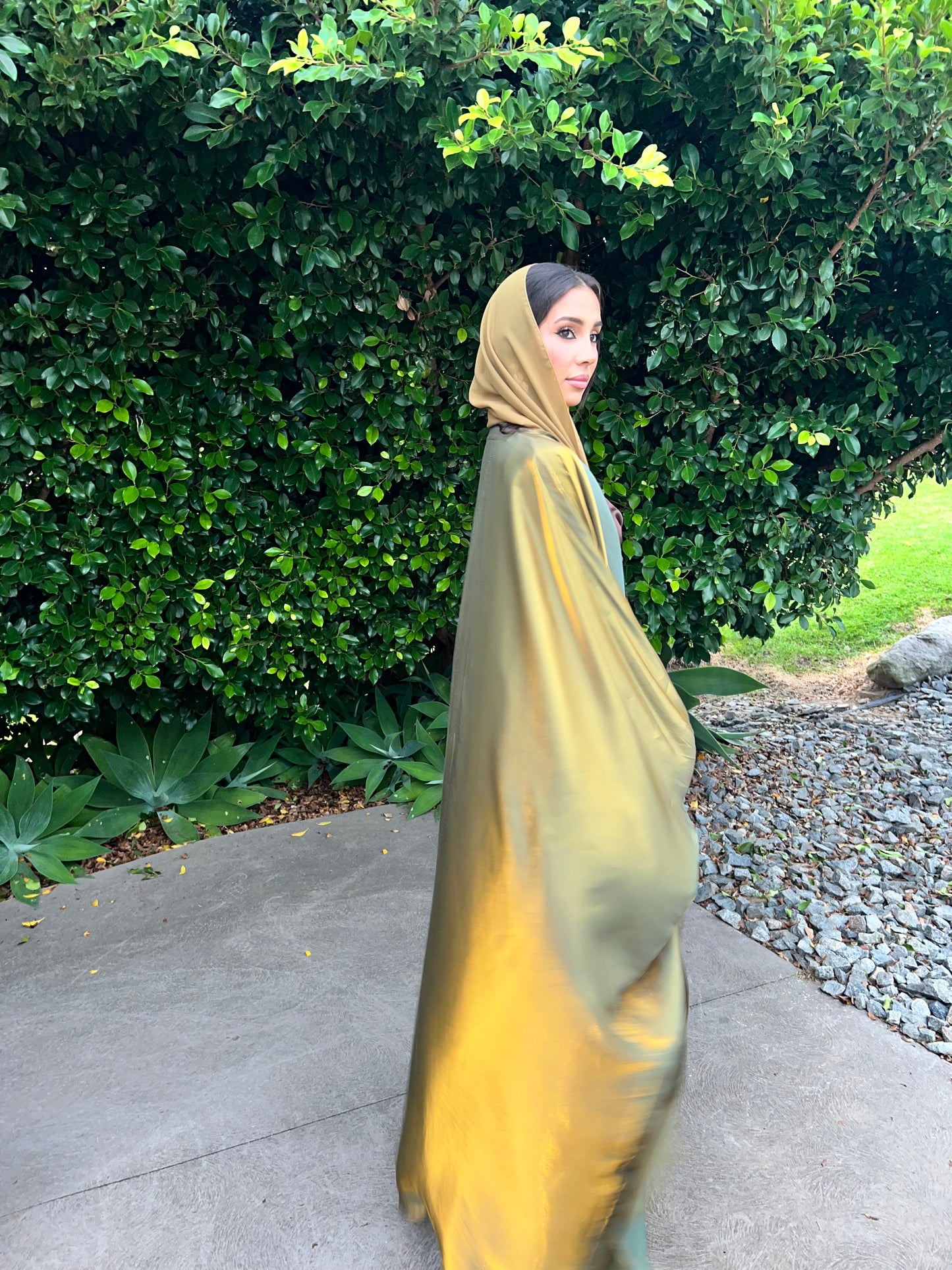 Dreamy Sage Abaya