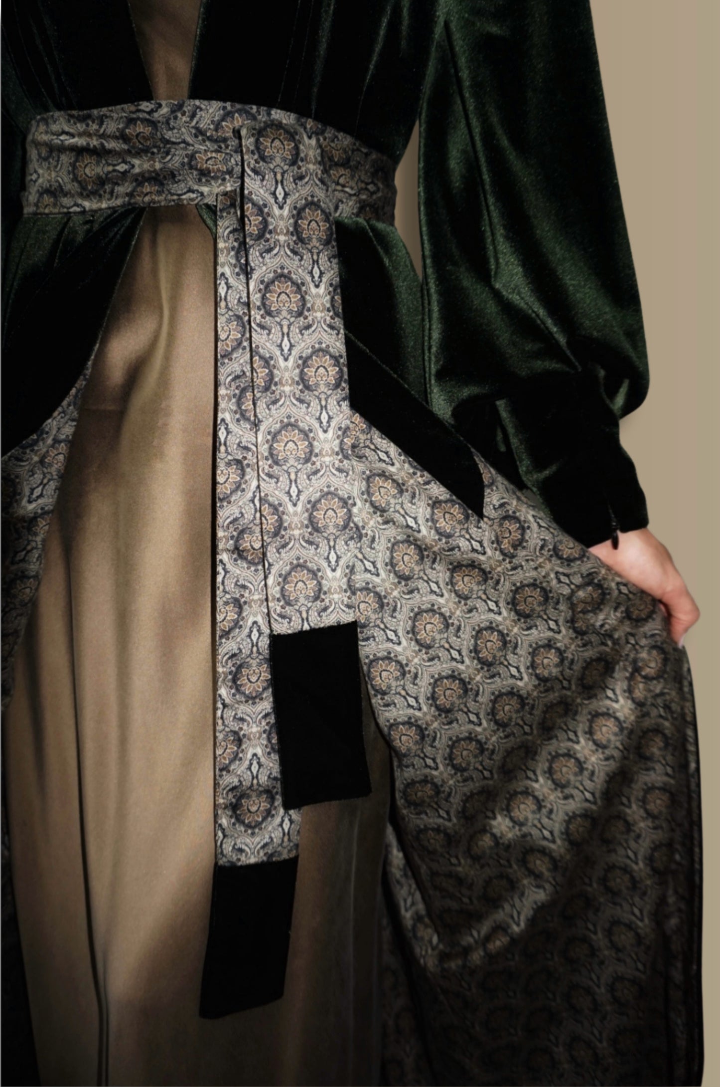 Royal Velvet Abaya-Dark Green